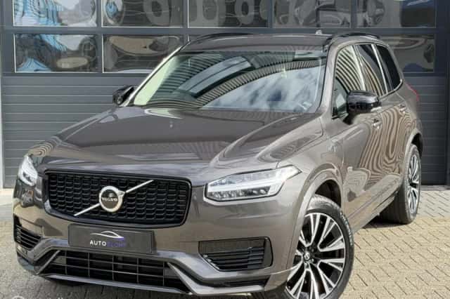 Volvo XC90 (2023) thumbnail 2