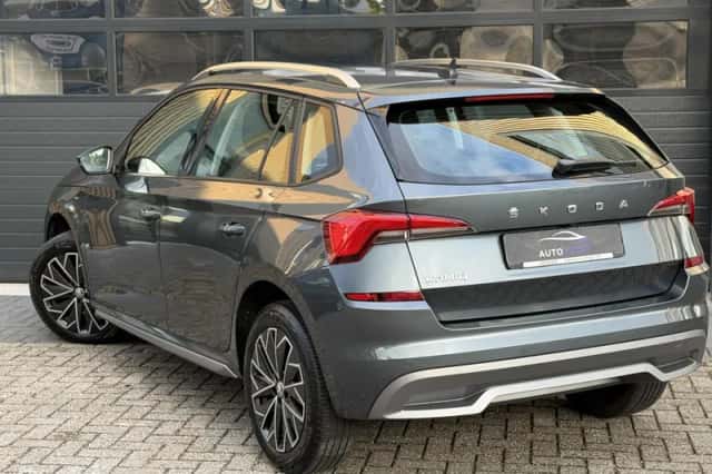 Škoda Kamiq (2020) thumbnail 6
