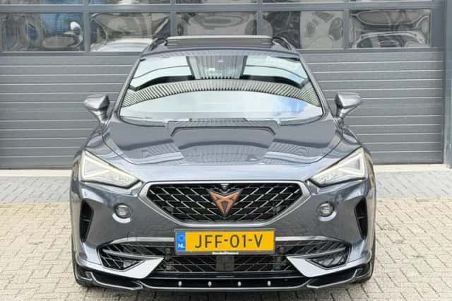 CUPRA Formentor (2022) thumbnail 4