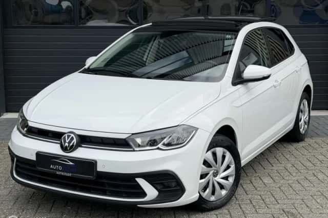 Volkswagen Polo (2022) thumbnail 1