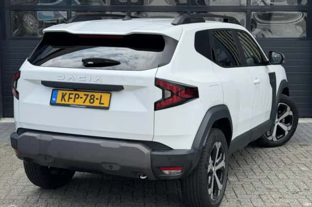 Dacia Duster (2024) thumbnail 6