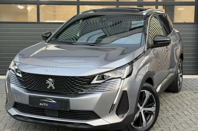 Peugeot 3008 (2023) thumbnail 1