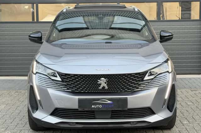 Peugeot 3008 (2023) thumbnail 2