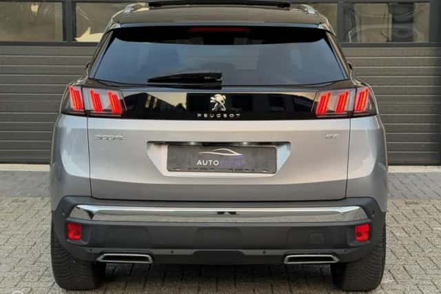 Peugeot 3008 (2023) thumbnail 6