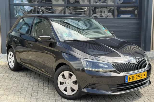 Škoda Fabia (2016) thumbnail 3