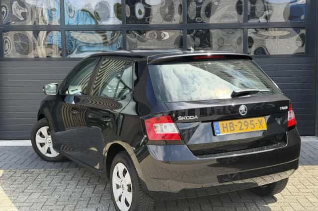 Škoda Fabia (2016) thumbnail 4