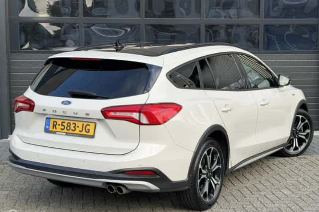 Ford Focus (2019) thumbnail 6