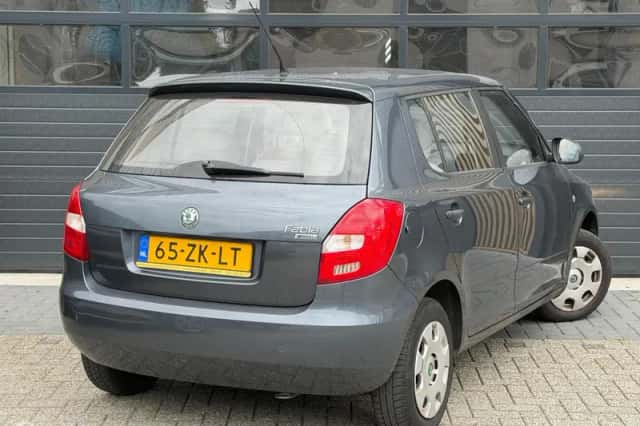 Škoda Fabia (2008) thumbnail 6