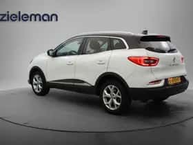 Renault Kadjar (2021) thumbnail 2