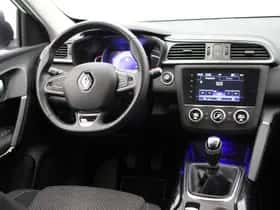Renault Kadjar (2021) thumbnail 3
