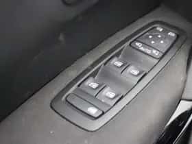 Renault Kadjar (2021) thumbnail 24