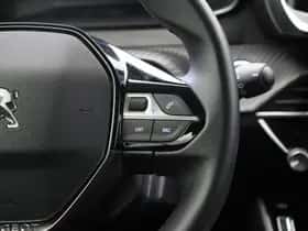 Peugeot e-2008 (2022) thumbnail 17