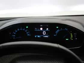 Peugeot e-2008 (2022) thumbnail 18
