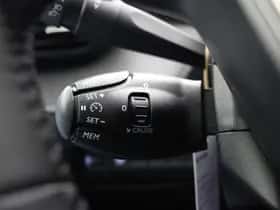Peugeot e-2008 (2022) thumbnail 21
