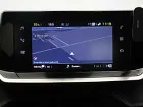 Peugeot e-2008 (2022) thumbnail 22