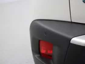 Peugeot e-2008 (2022) thumbnail 28