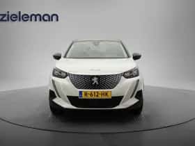 Peugeot e-2008 (2022) thumbnail 9