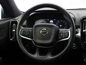 Volvo XC40 (2020) thumbnail 17