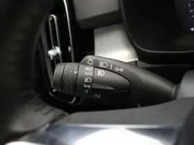 Volvo XC40 (2020) thumbnail 21