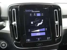 Volvo XC40 (2020) thumbnail 26