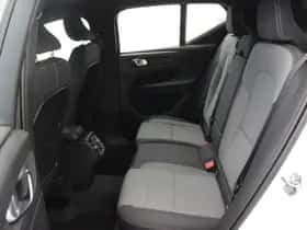 Volvo XC40 (2020) thumbnail 7