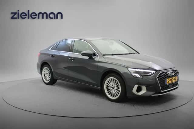 Audi A3 (2023) thumbnail 1