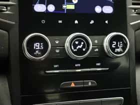 Renault Mégane (2023) thumbnail 24