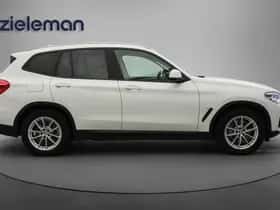 BMW X3 (2021) thumbnail 12