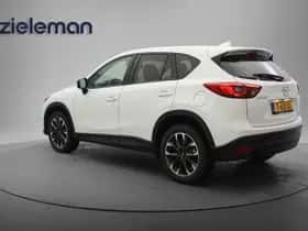 Mazda CX-5 (2016) thumbnail 2