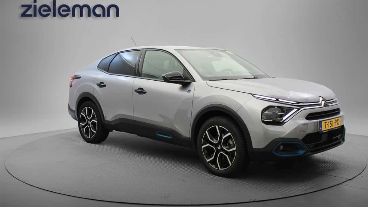 Citroën ë-C4 (2023) — foto 1
