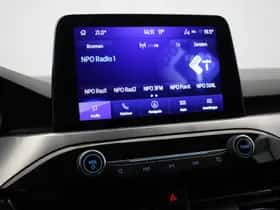 Ford Kuga (2023) thumbnail 25