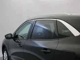 Ford Kuga (2023) thumbnail 31