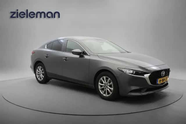 Mazda 3 (2022) thumbnail 1