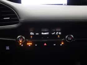 Mazda 3 (2022) thumbnail 24