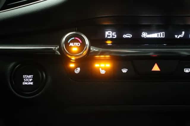 Mazda 3 (2022) thumbnail 6