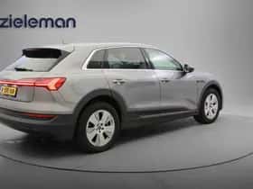 Audi e-tron (2020) thumbnail 12