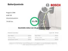 Peugeot e-2008 (2020) thumbnail 2