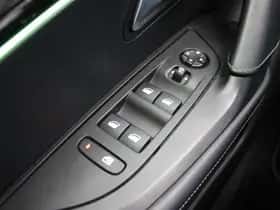 Peugeot e-2008 (2020) thumbnail 31