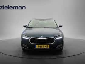 Škoda Octavia (2021) thumbnail 12