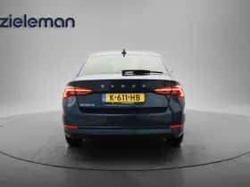 Škoda Octavia (2021) thumbnail 15