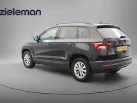 Škoda Karoq (2021) thumbnail 2