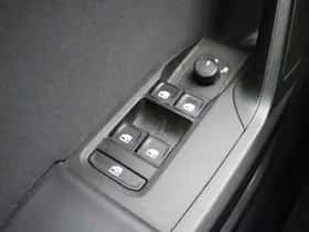 SEAT Leon (2021) thumbnail 23