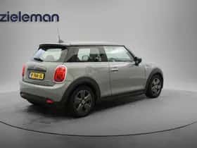 MINI Cooper (2020) thumbnail 13