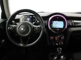 MINI Cooper (2020) thumbnail 4