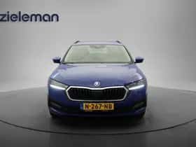 Škoda Octavia (2021) thumbnail 11