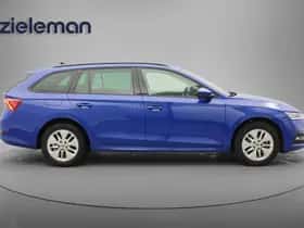 Škoda Octavia (2021) thumbnail 12