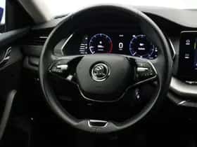 Škoda Octavia (2021) thumbnail 17
