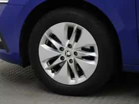 Škoda Octavia (2021) thumbnail 32