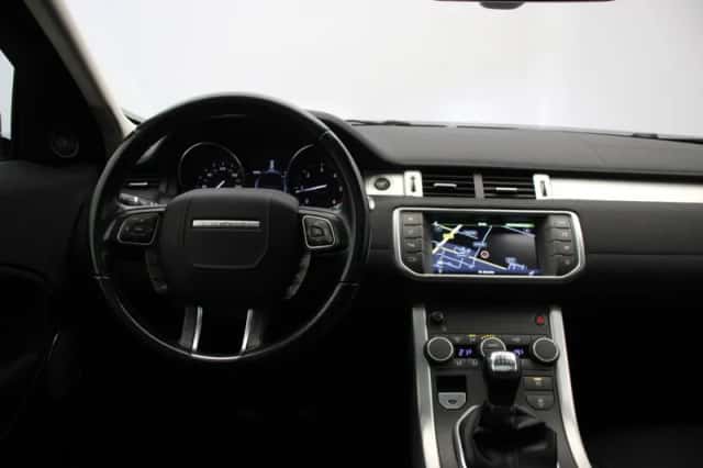 Land Rover Range Rover Evoque (2016) thumbnail 3