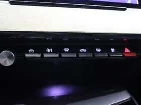 Peugeot 408 (2024) thumbnail 26